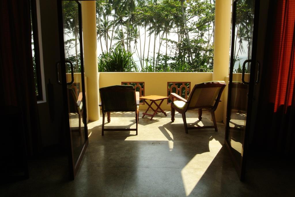 Surf Lanka Hotel Matara Buitenkant foto