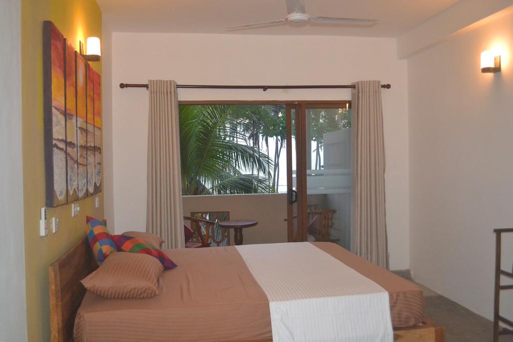 Surf Lanka Hotel Matara Buitenkant foto