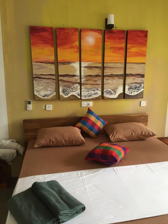 Surf Lanka Hotel Matara Buitenkant foto